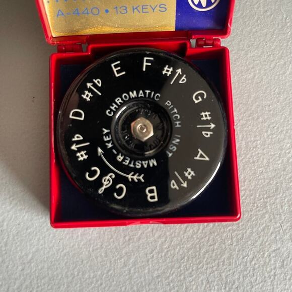 The Master Key 13 Keys Chromatic Pitch Instrument W.Kratt - Picture 4 of 6